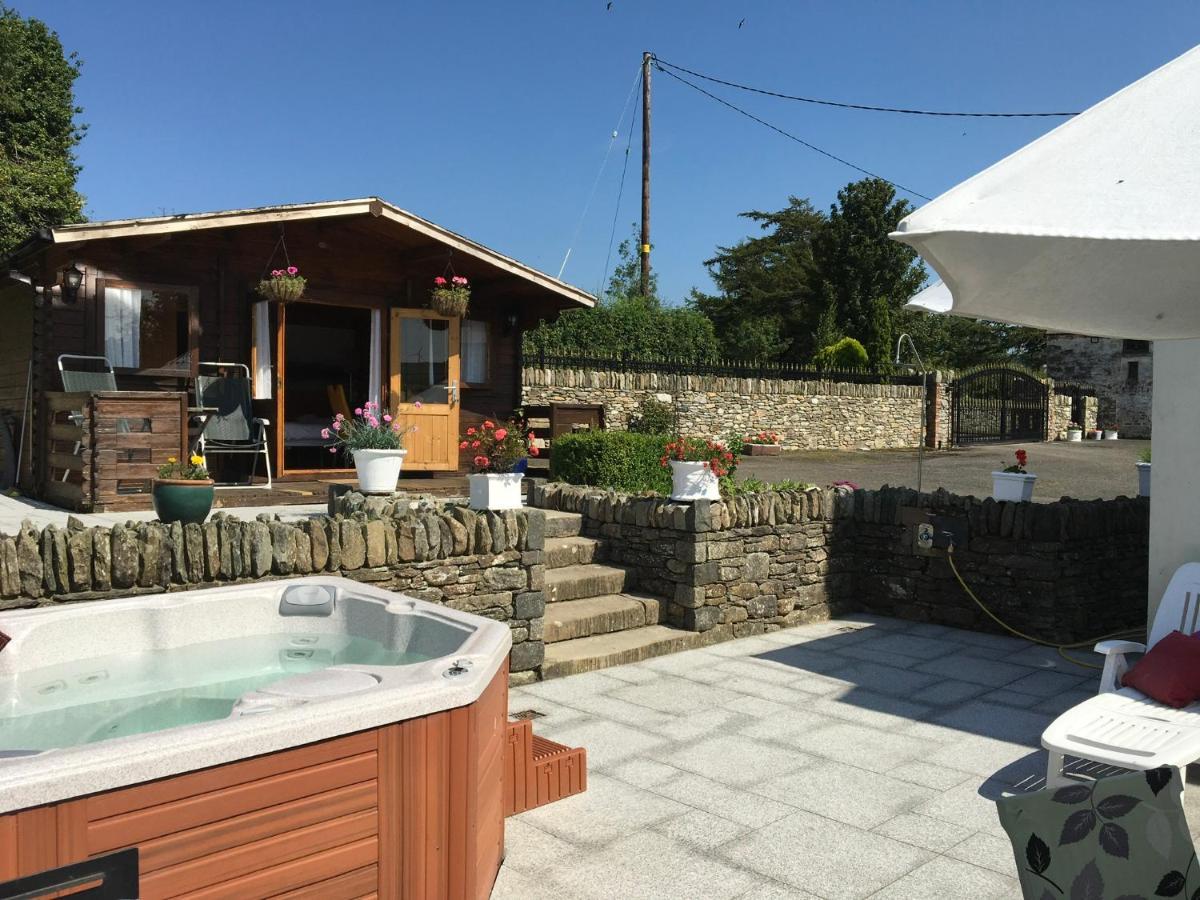 Chalet Free Sauna & Spa Superking Bed Killaloo Экстерьер фото